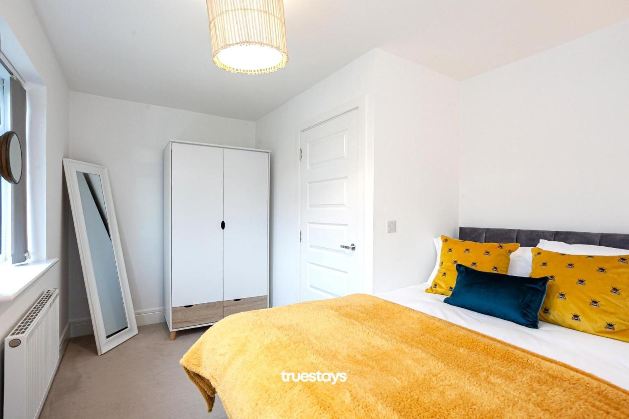Ambassador House By Truestays - Luxury 4 Bedroom House In Stoke-On-Trent Etruria エクステリア 写真